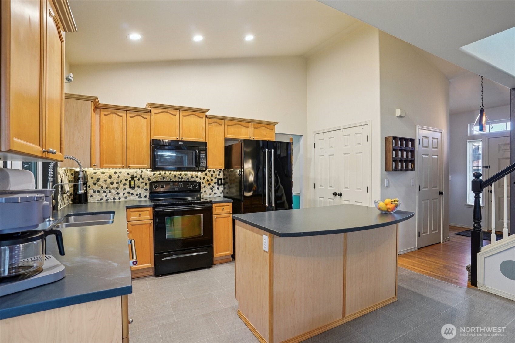 9516 173rd Street Ct E, Puyallup, WA 98375