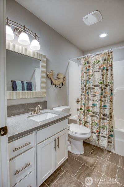 673 Island Circle SE, Ocean Shores, WA 98569 - Photo 20