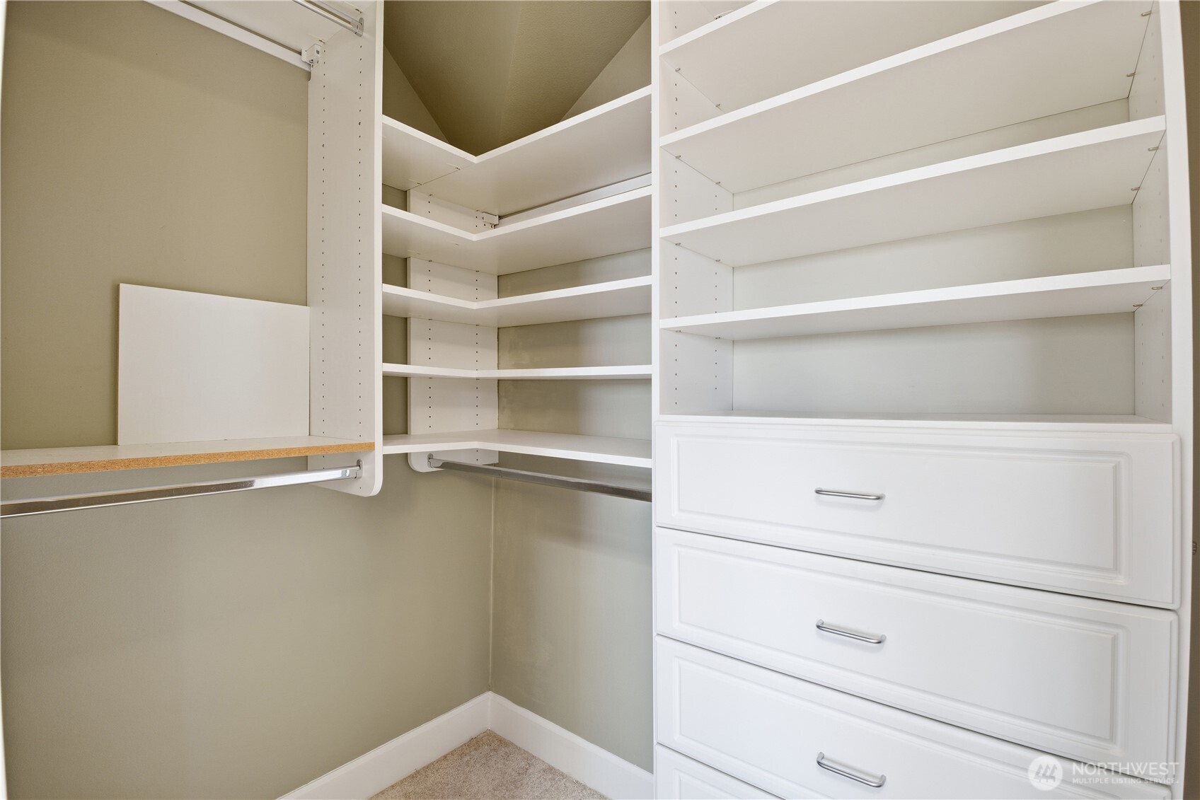 3020 14th Avenue W #B, Seattle, WA 98119