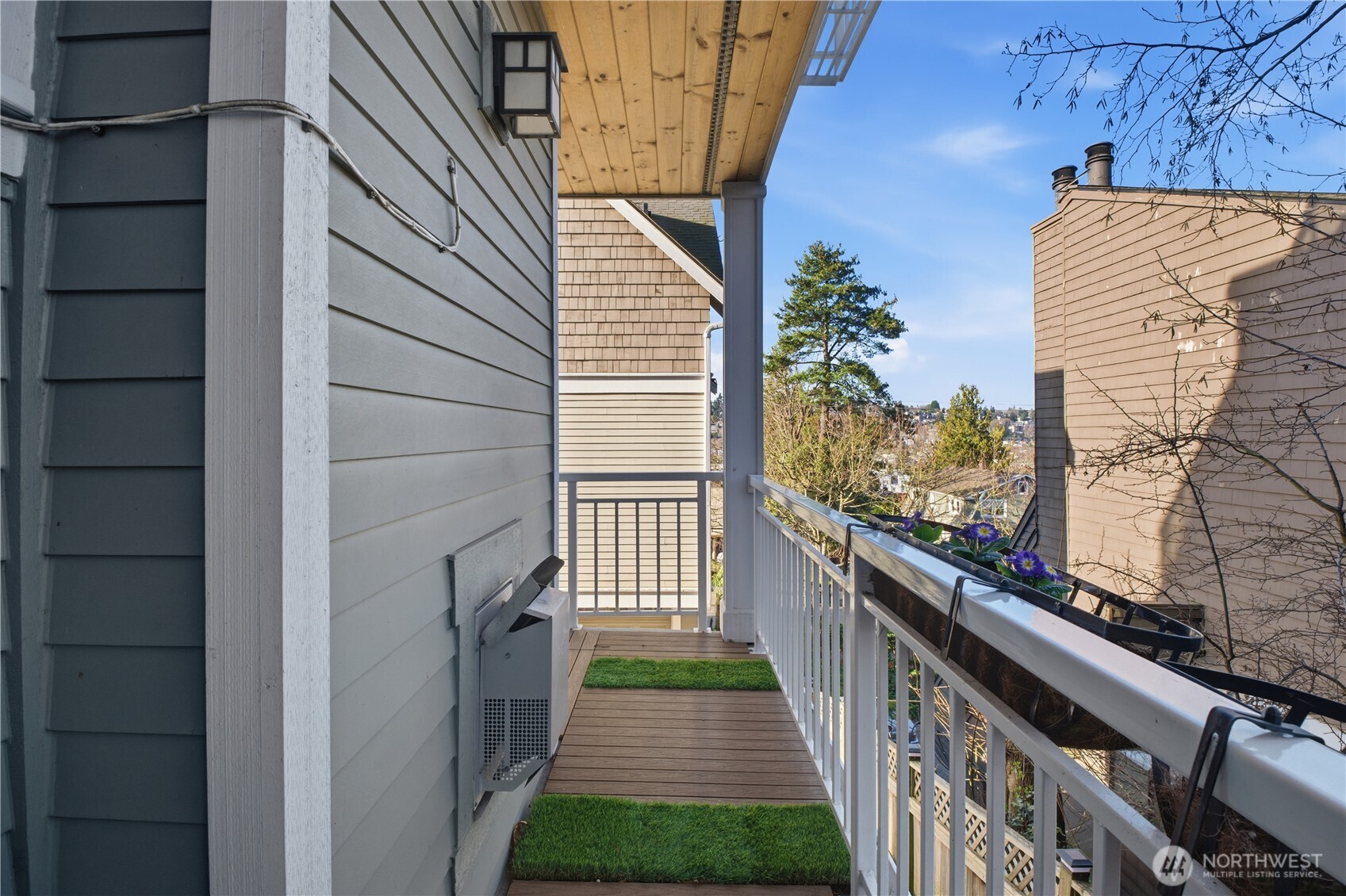 3020 14th Avenue W #B, Seattle, WA 98119