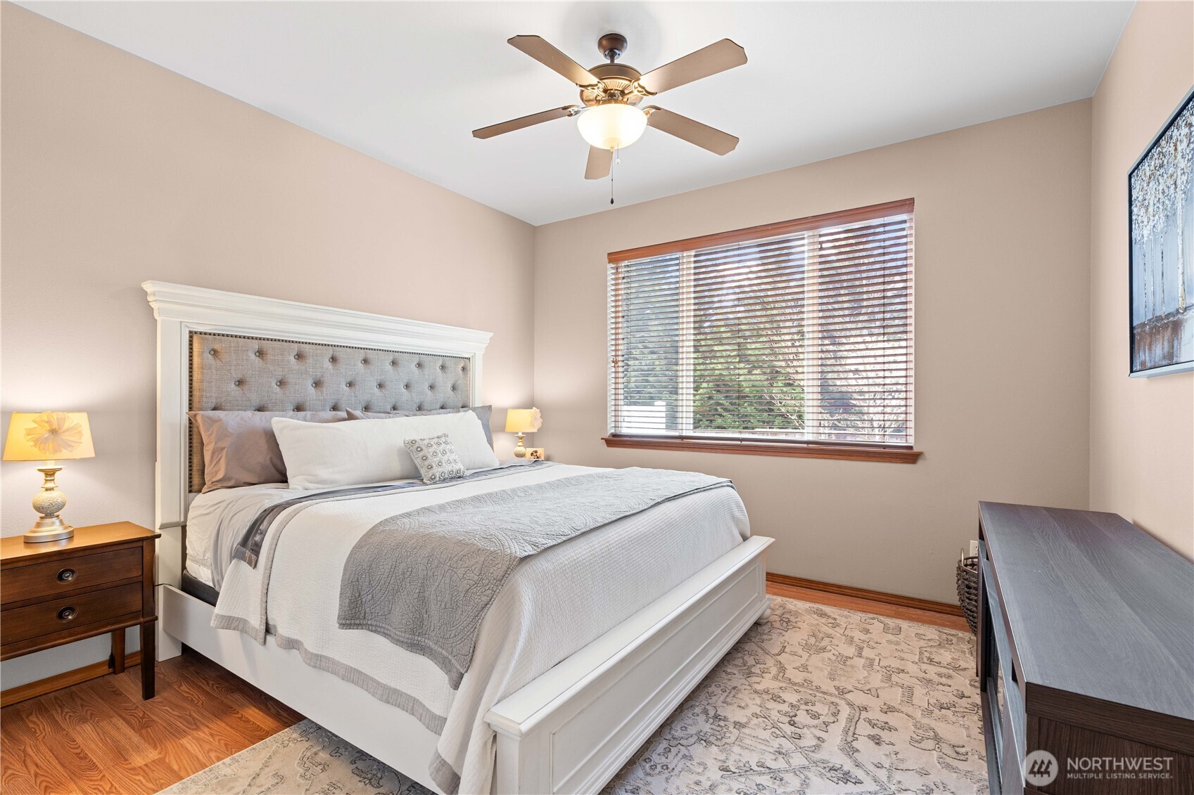 814 10th Street SE, Puyallup, WA 98372