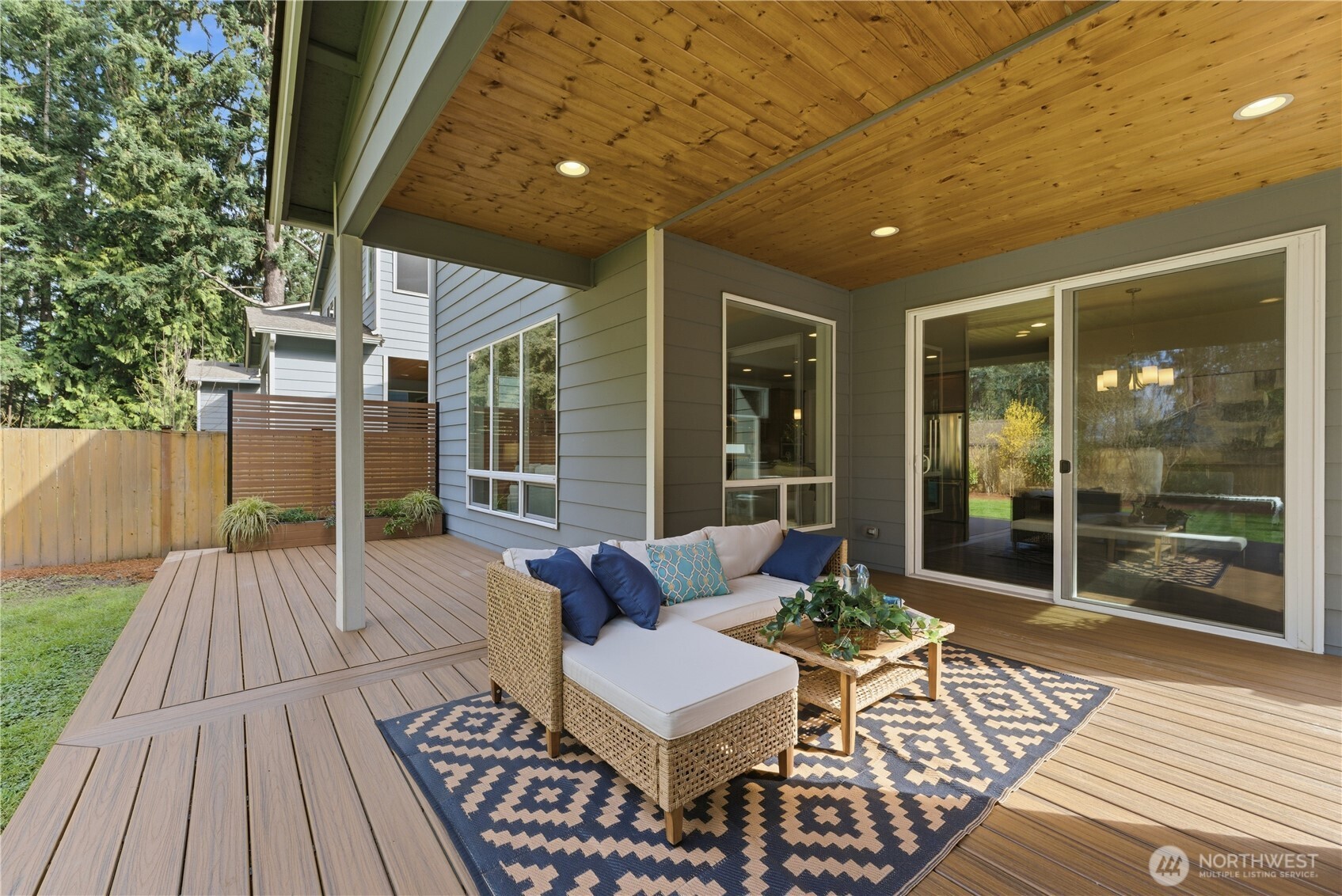 16005 74th Avenue NE, Kenmore, WA 98028-4224