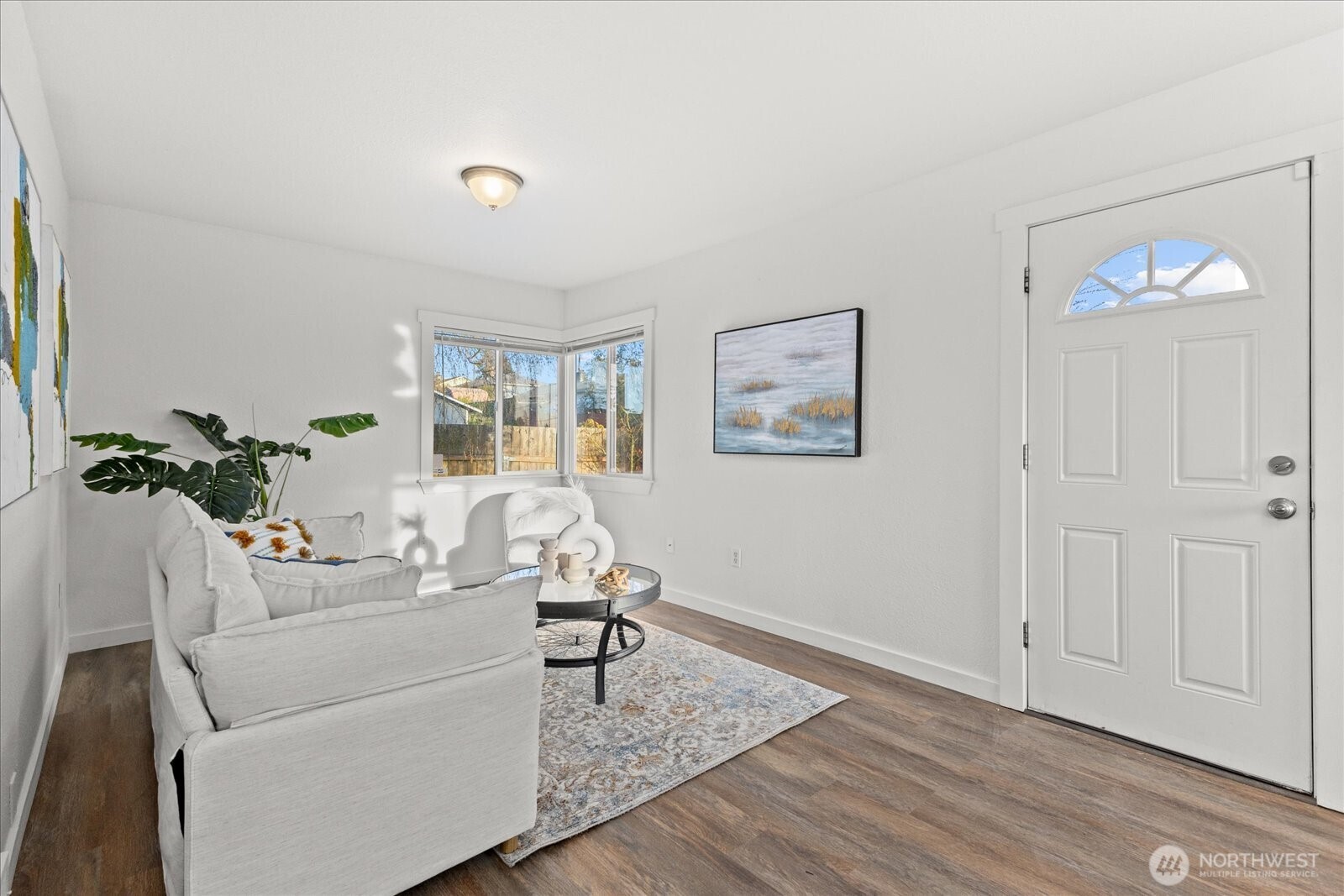 5920 S 118th St , Seattle, WA 98178