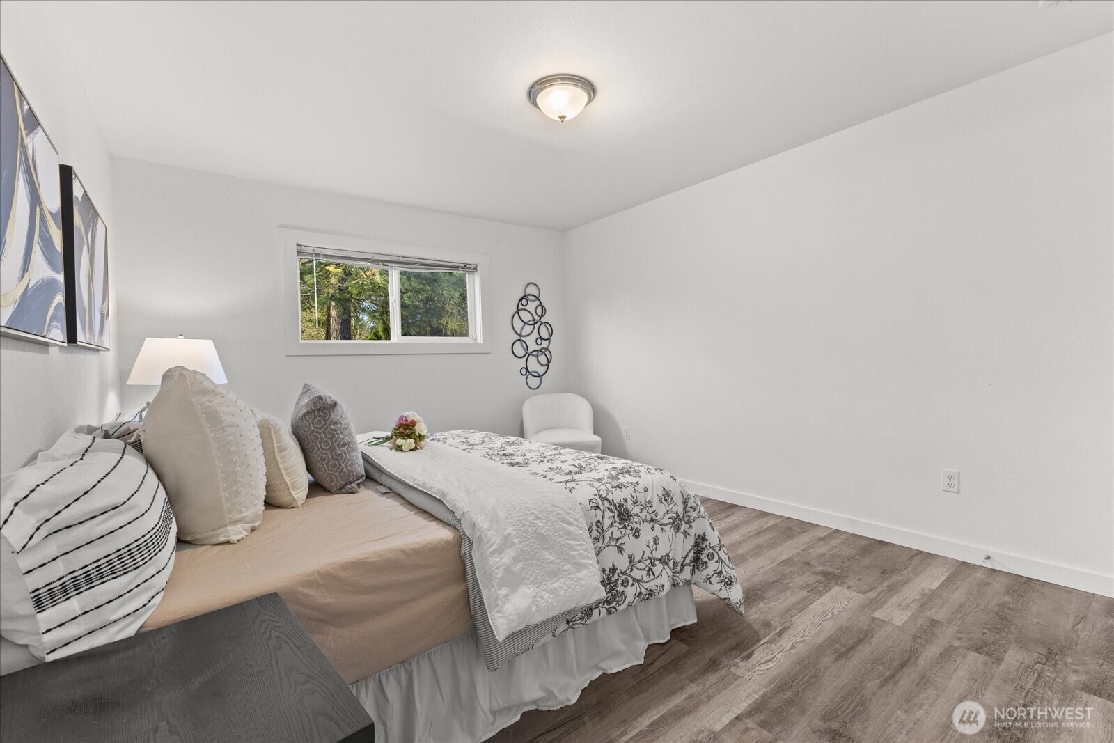 5920 S 118th St , Seattle, WA 98178