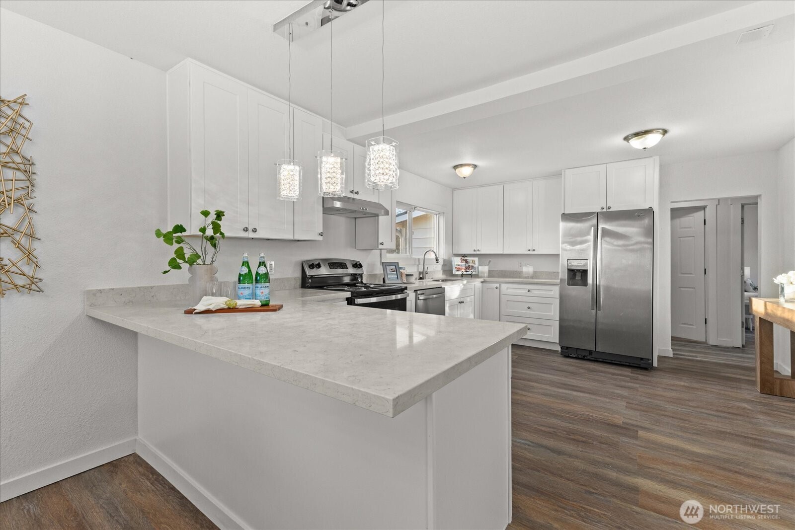 5920 S 118th St , Seattle, WA 98178