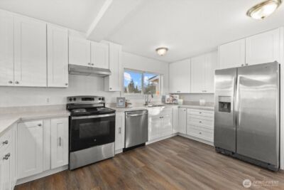 5920 S 118th St , Seattle, WA 98178 - Photo 7