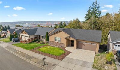 2002 63rd Avenue NE, Tacoma, WA 98422
