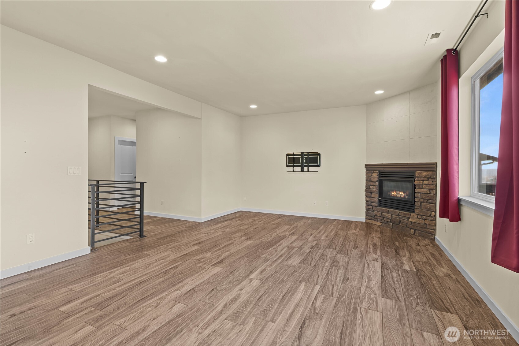 2002 63rd Avenue NE, Tacoma, WA 98422