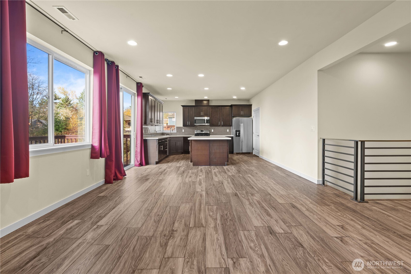 2002 63rd Avenue NE, Tacoma, WA 98422