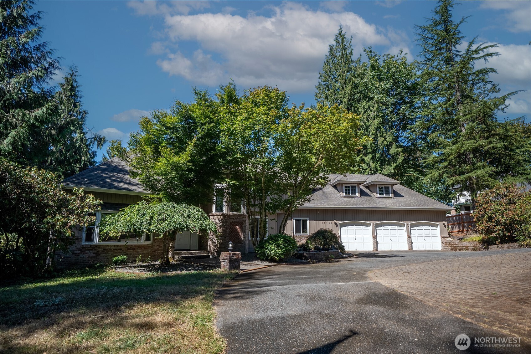 18109 236th Avenue NE, Woodinville, WA 98077