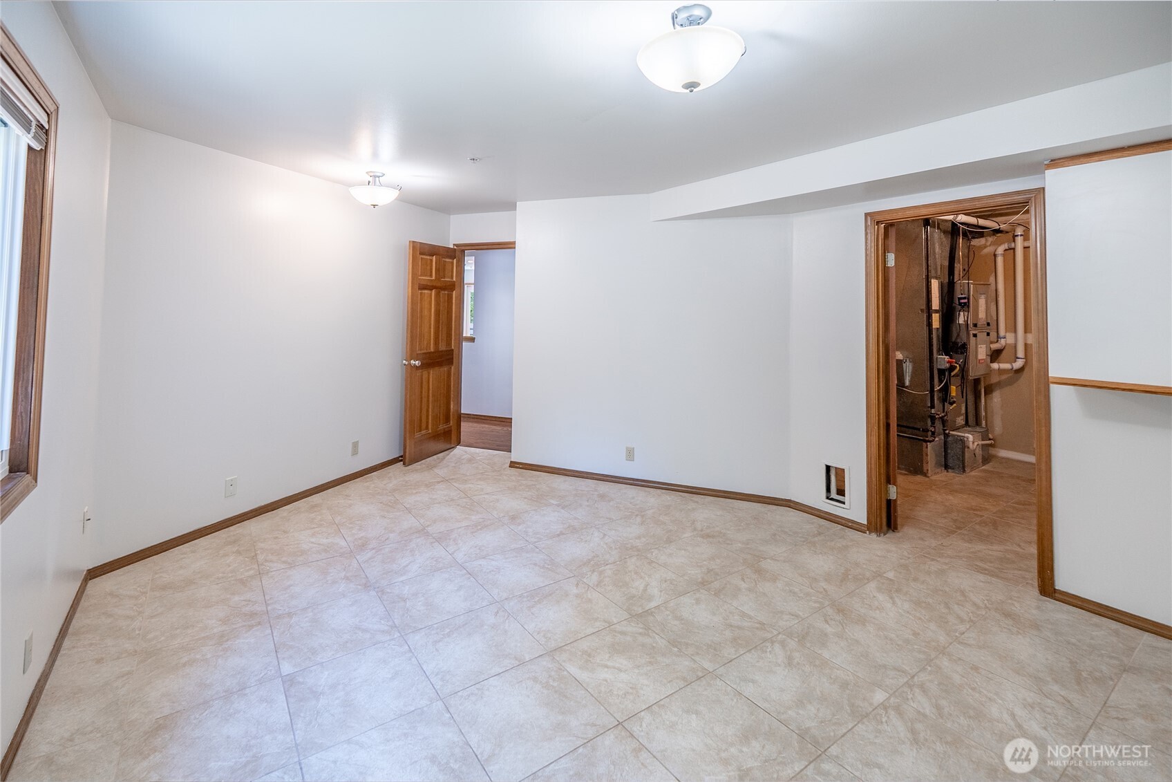 18109 236th Avenue NE, Woodinville, WA 98077