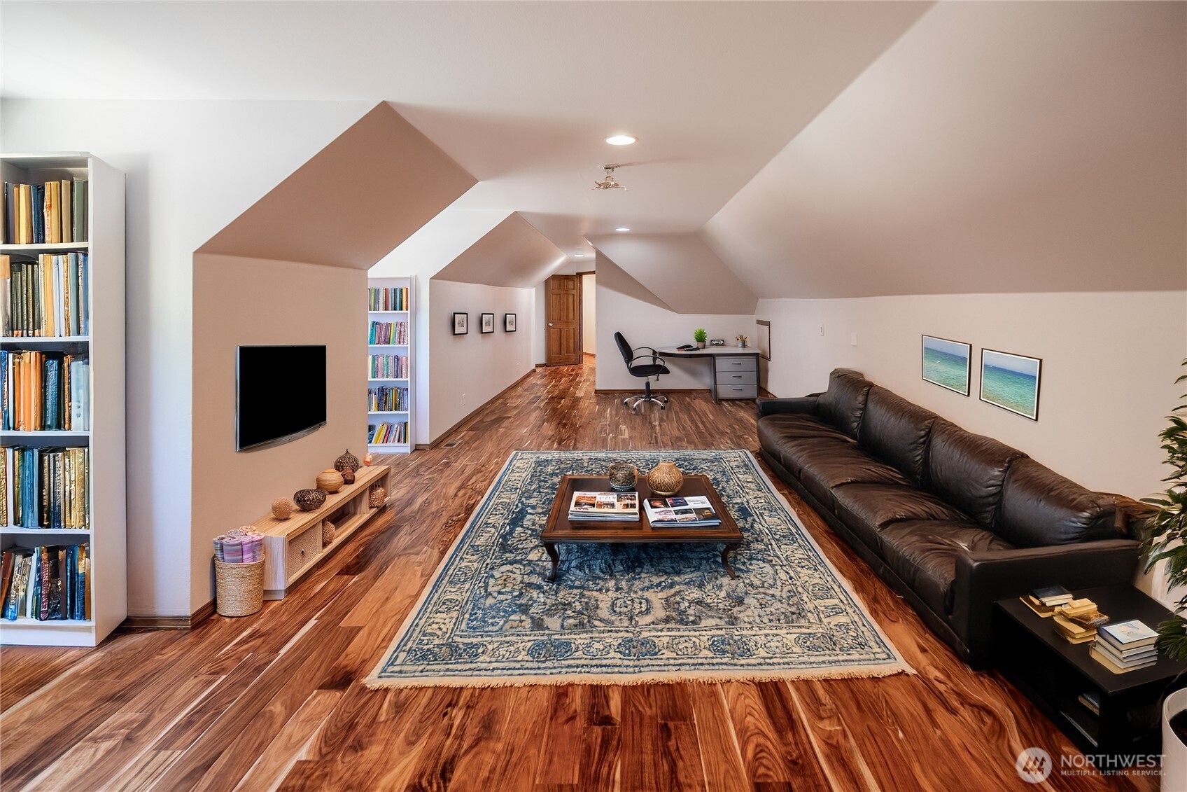 18109 236th Avenue NE, Woodinville, WA 98077