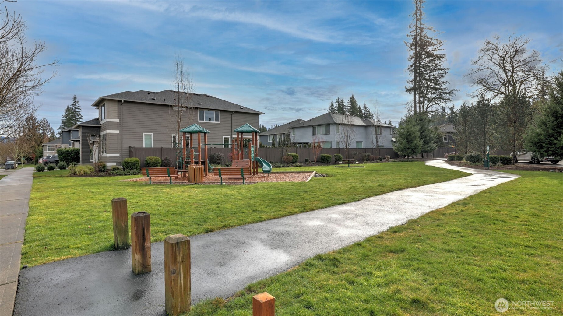 23623 SE 248th Place , Maple Valley, WA 98038