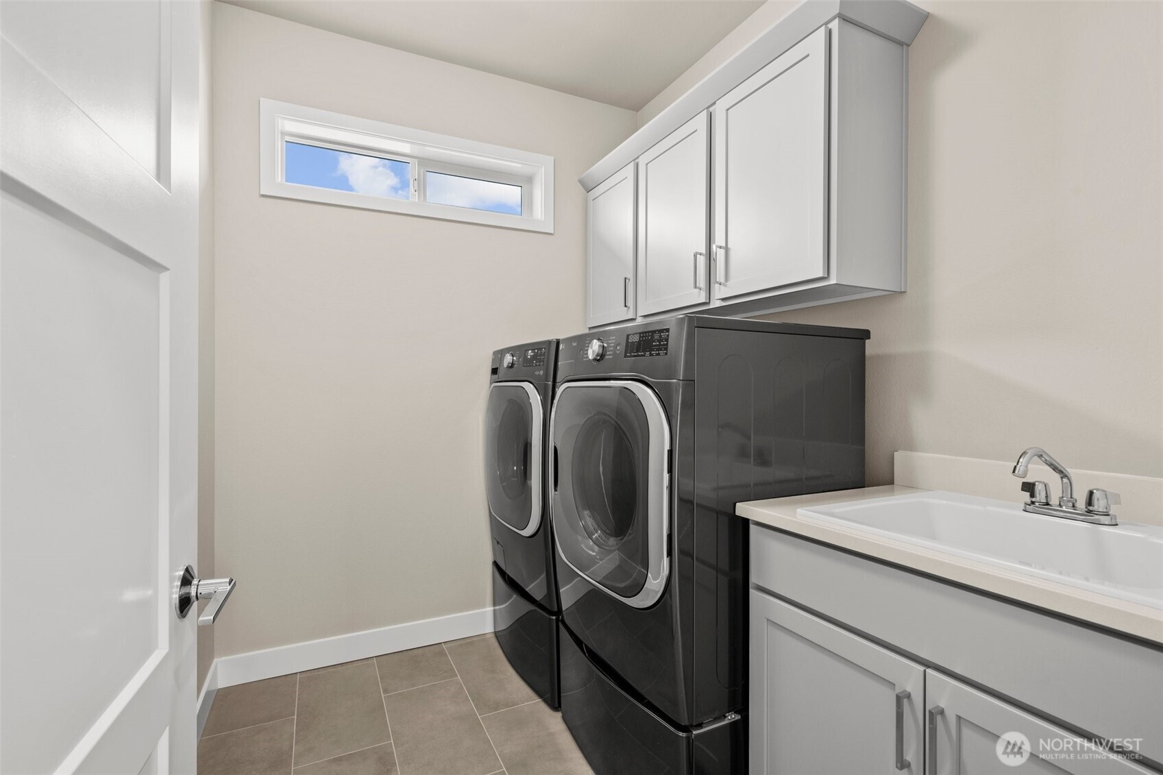 4182 Potlatch Street , Richland, WA 99352