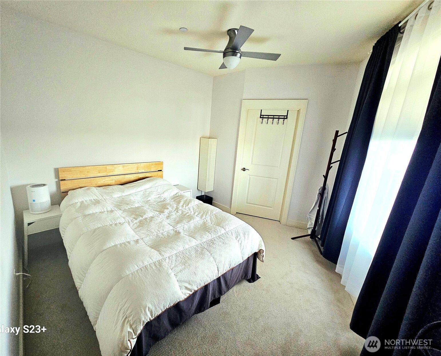 3217 Eastlake Avenue E #303, Seattle, WA 98102