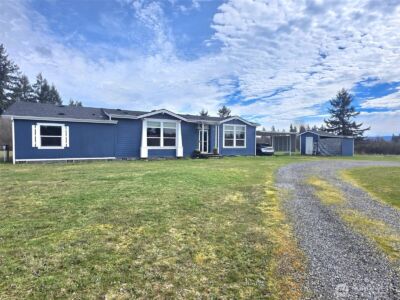 8905 Canal Road SE, Yelm, WA 98597 - Photo 2