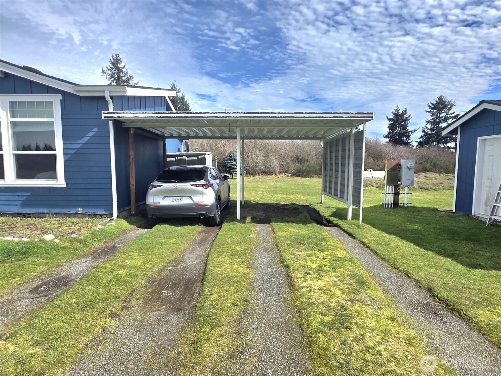 8905 Canal Road SE, Yelm, WA 98597