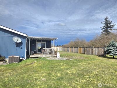 8905 Canal Road SE, Yelm, WA 98597 - Photo 23