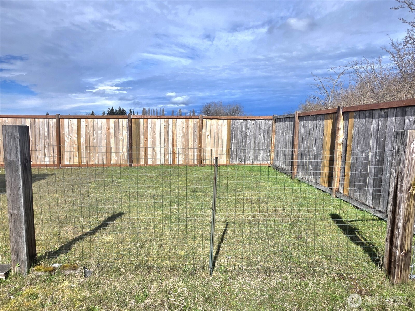 8905 Canal Road SE, Yelm, WA 98597