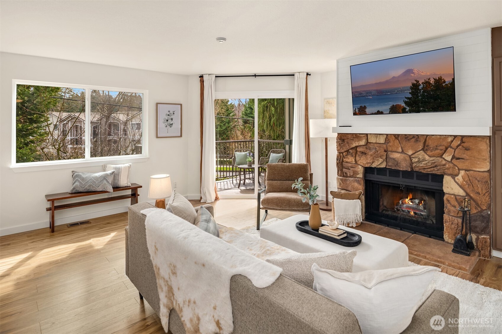 18003 108th Avenue NE #B2, Bothell, WA 98011