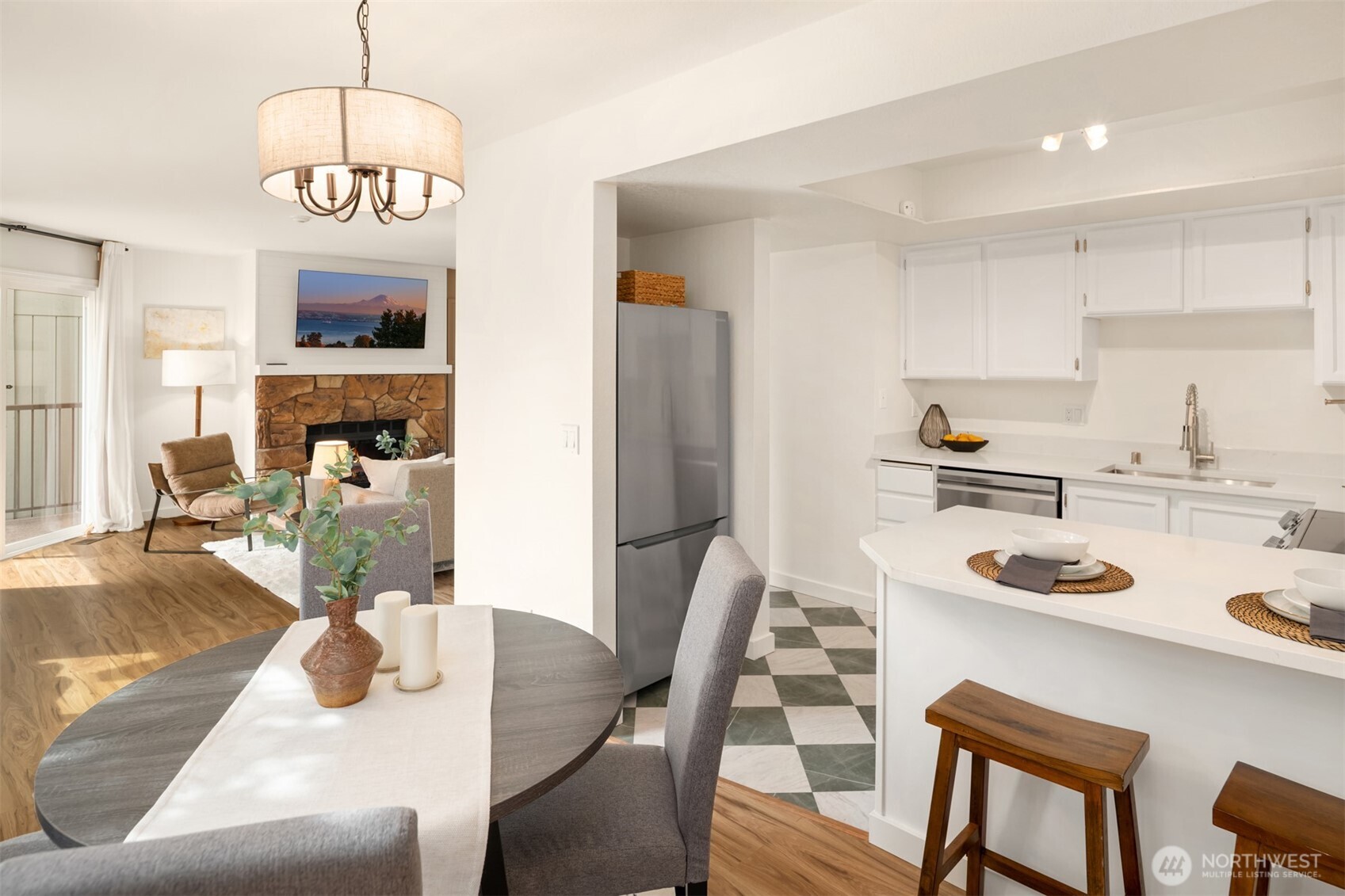 18003 108th Avenue NE #B2, Bothell, WA 98011