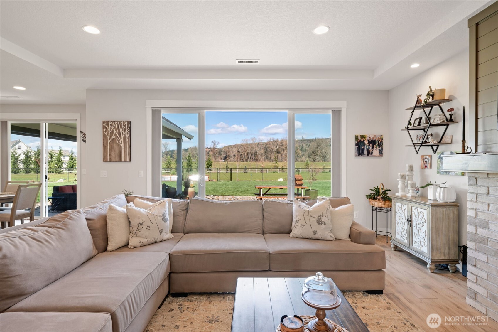 136 KLAZINA Court , Woodland, WA 98674