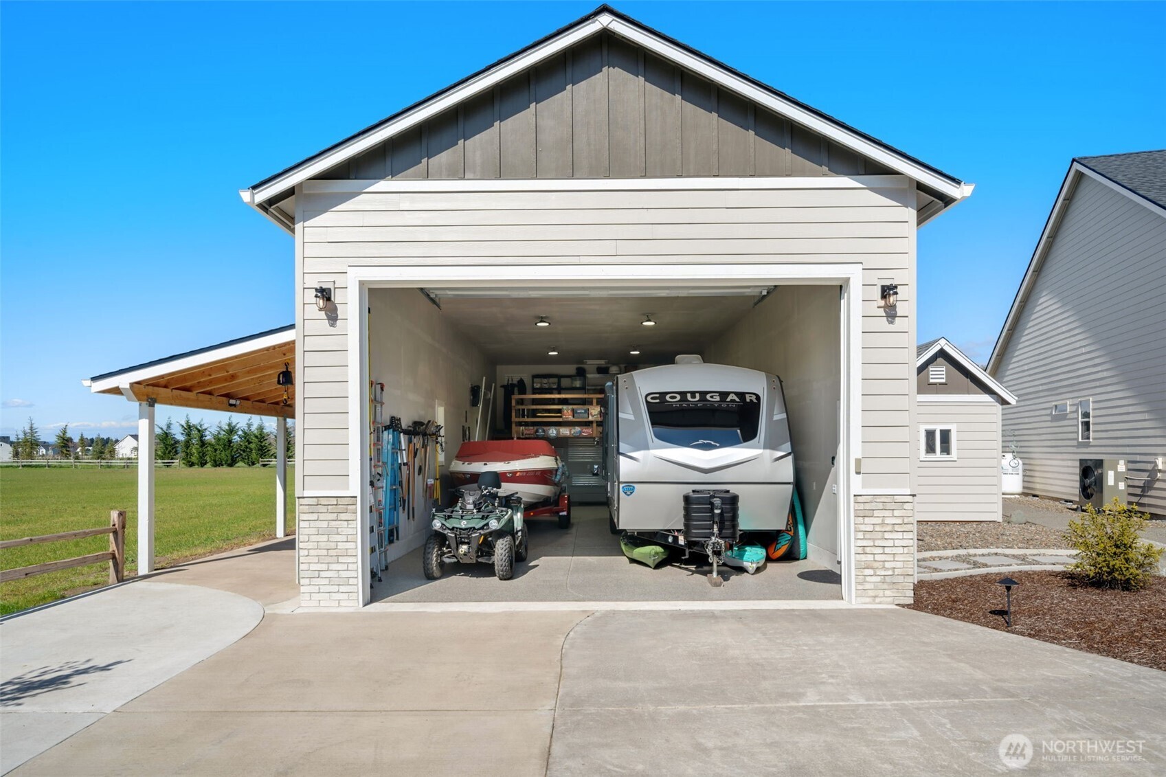 136 KLAZINA Court , Woodland, WA 98674