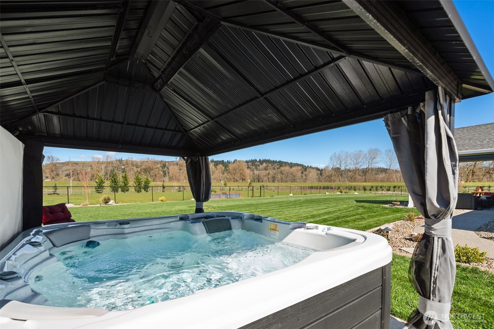 136 KLAZINA Court , Woodland, WA 98674