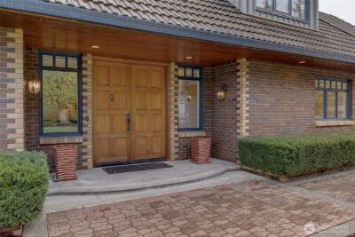 4911 Harbor Lane , Everett, WA 98203 - Photo 3
