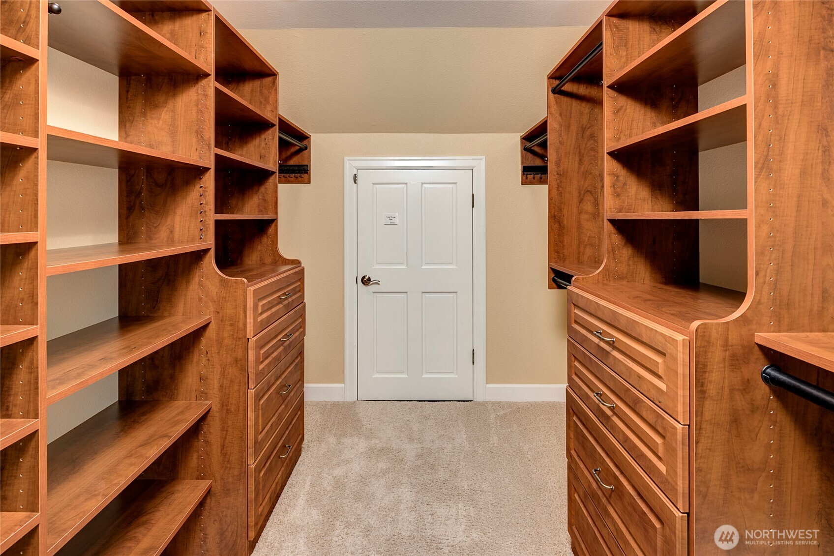 4911 Harbor Lane , Everett, WA 98203