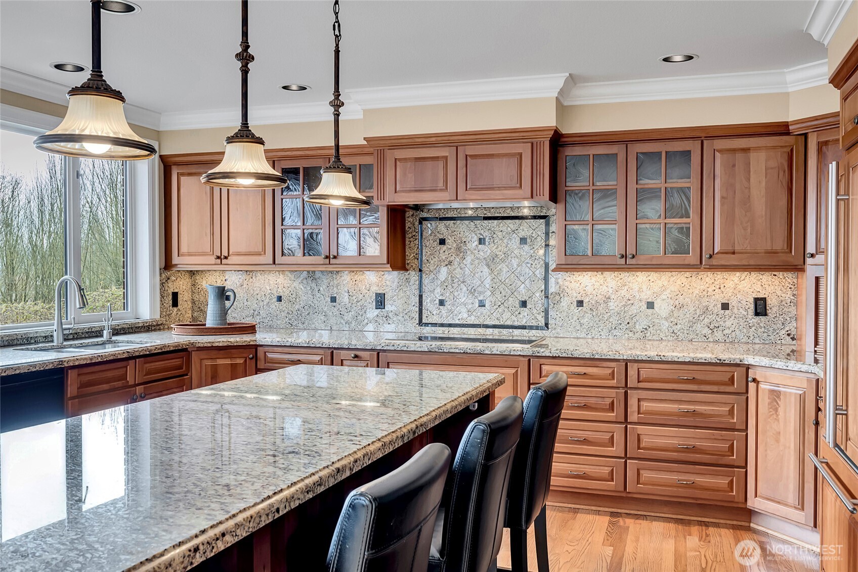 4911 Harbor Lane , Everett, WA 98203