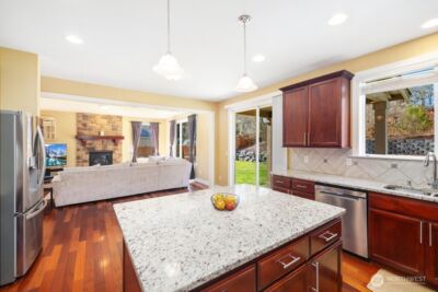 12910 194th Avenue Ct E, Bonney Lake, WA 98391-6097 - Photo 8