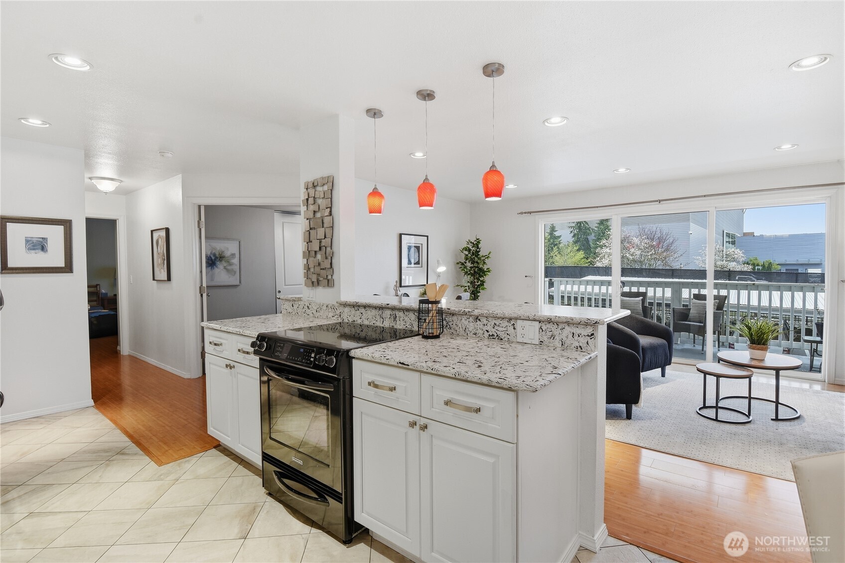 5021 Ripley Lane N #101, Renton, WA 98056