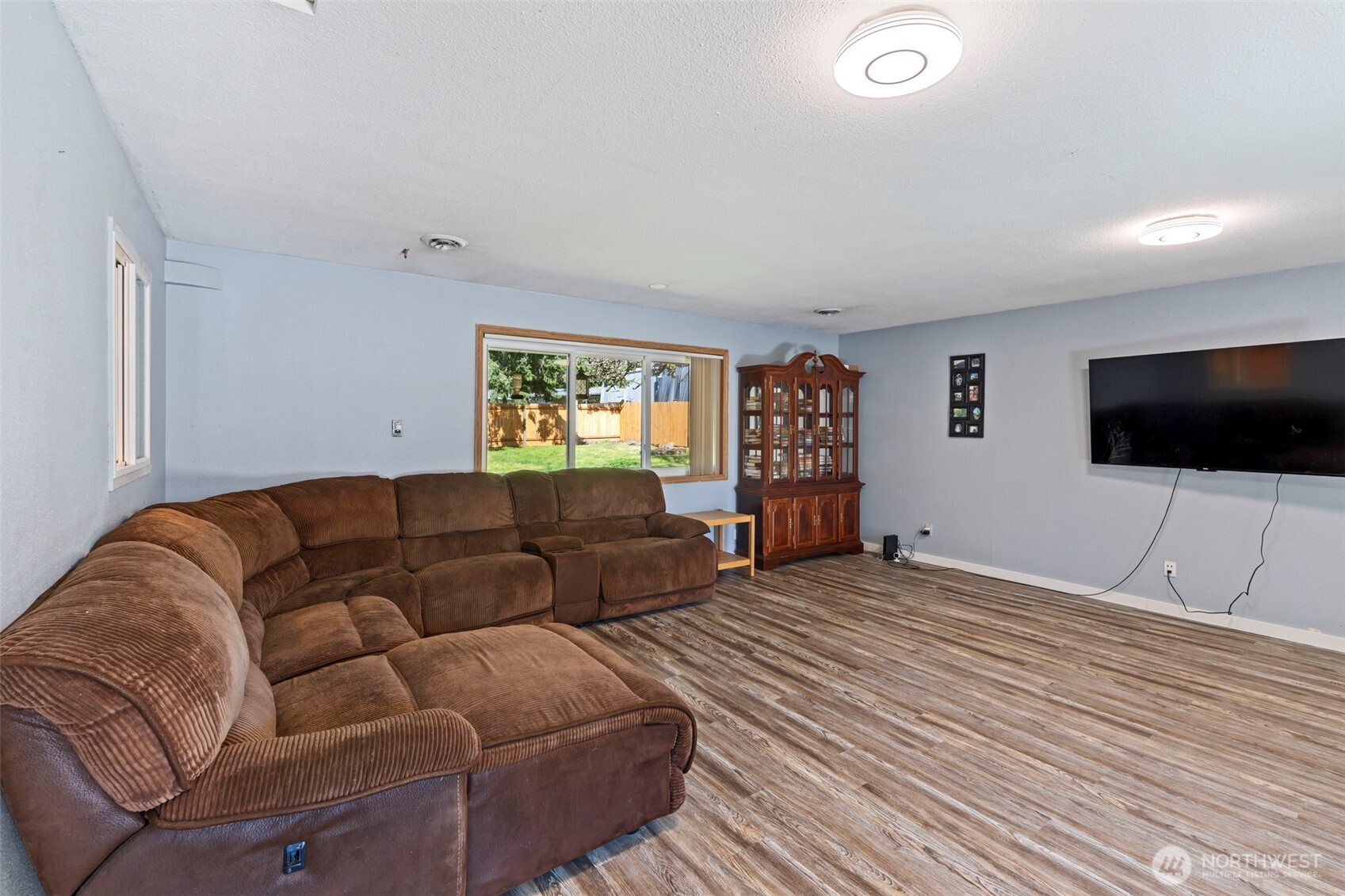 812 3rd Avenue NE, Chehalis, WA 98532