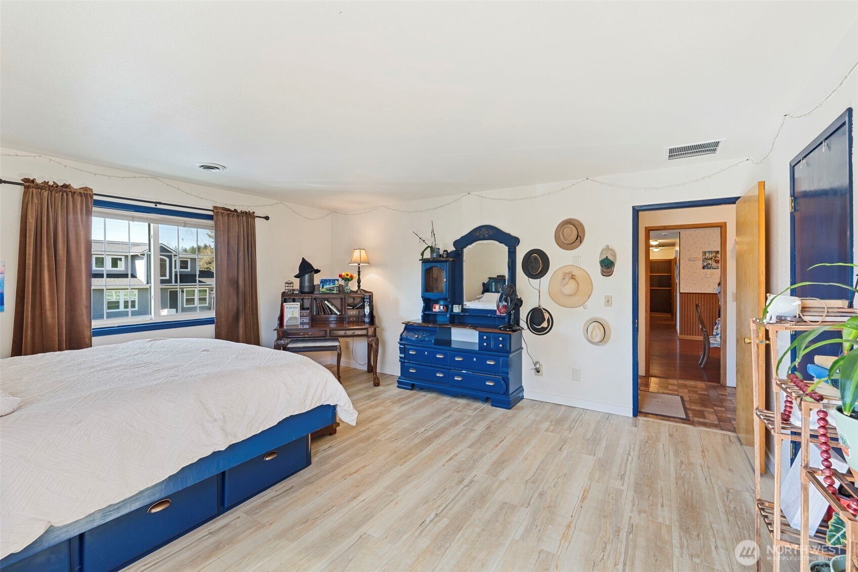 812 3rd Avenue NE, Chehalis, WA 98532