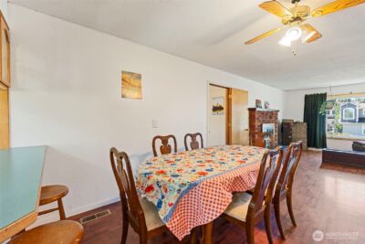 812 3rd Avenue NE, Chehalis, WA 98532 - Photo 10