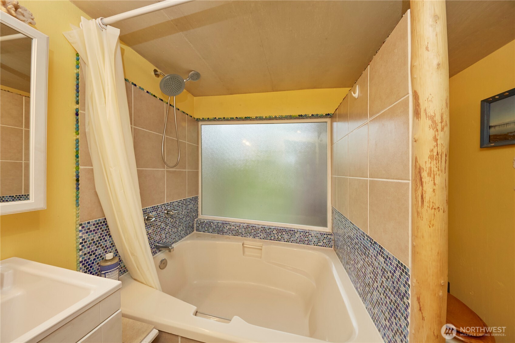 171 N Sylvester Lane , Lilliwaup, WA 98555