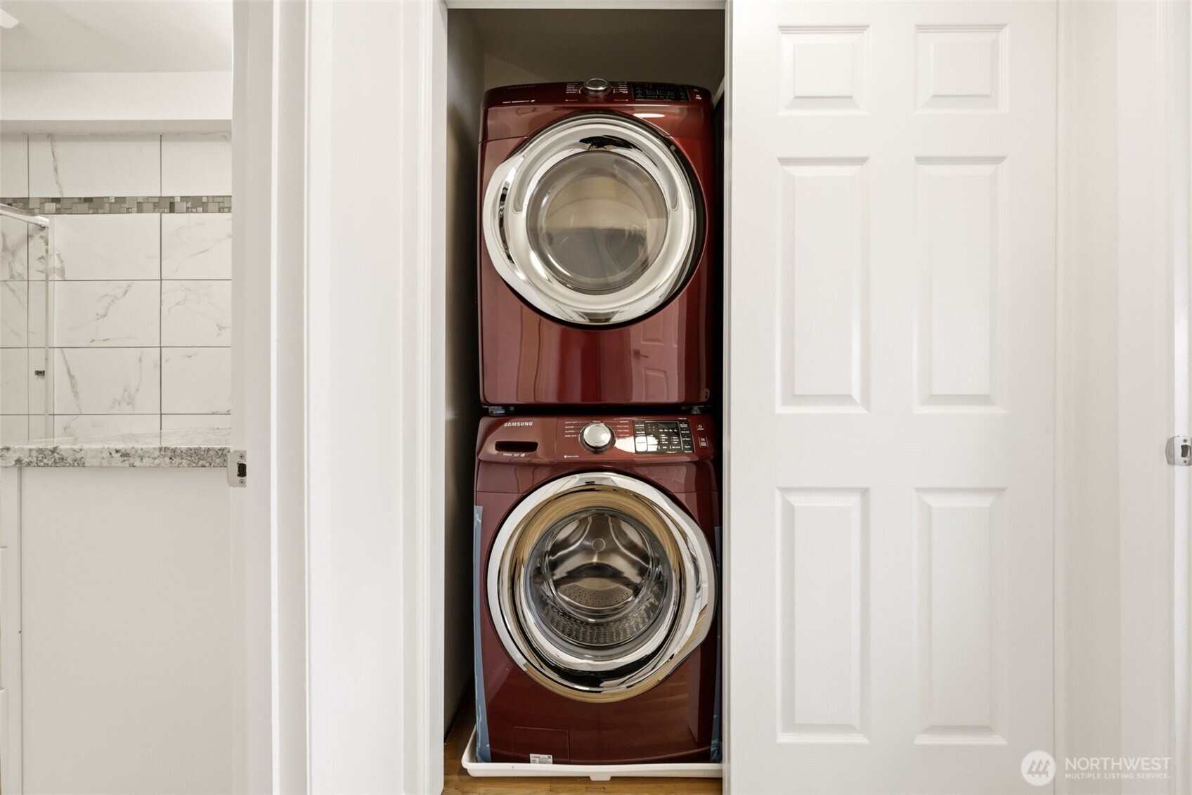 1758 Dexter Avenue N #4, Seattle, WA 98109