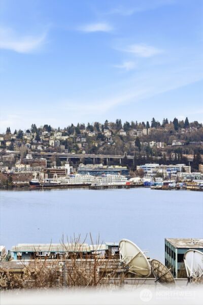 1758 Dexter Avenue N #4, Seattle, WA 98109 - Photo 10