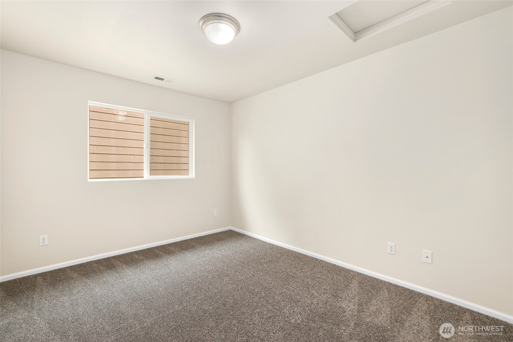 3916 61st Avenue E, Fife, WA 98424