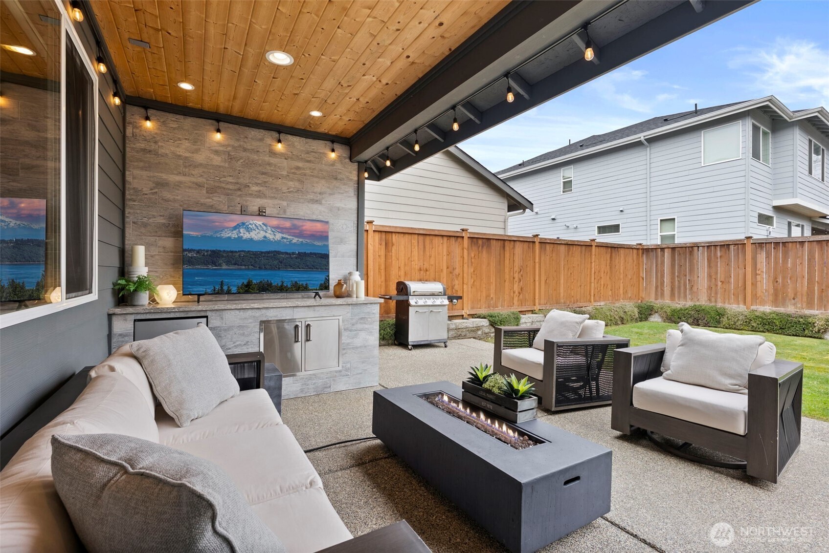 5703 146th Street Ct E, Puyallup, WA 98375