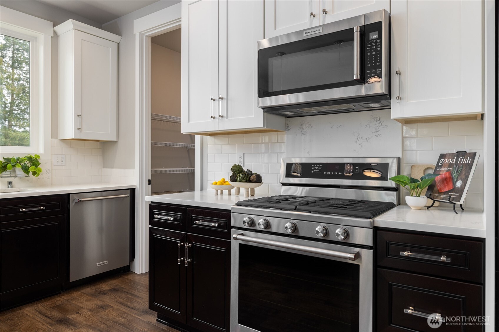 611 Upland Drive , Mount Vernon, WA 98273