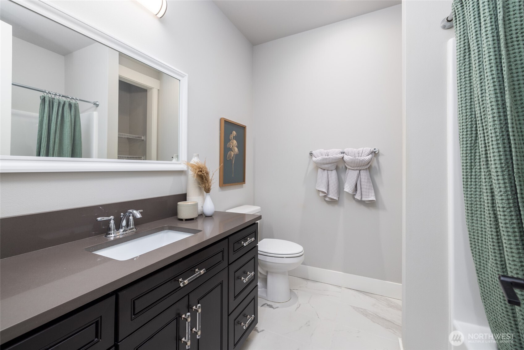 611 Upland Drive , Mount Vernon, WA 98273