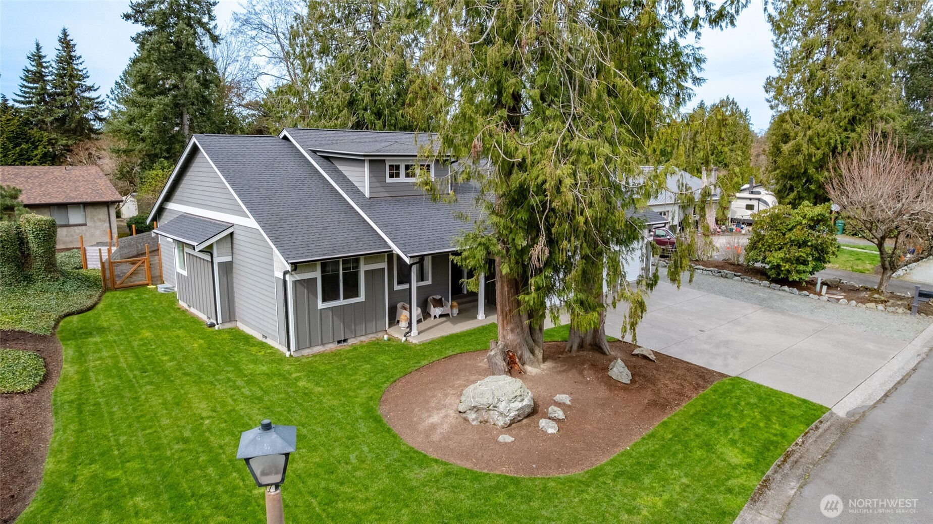 611 Upland Drive , Mount Vernon, WA 98273