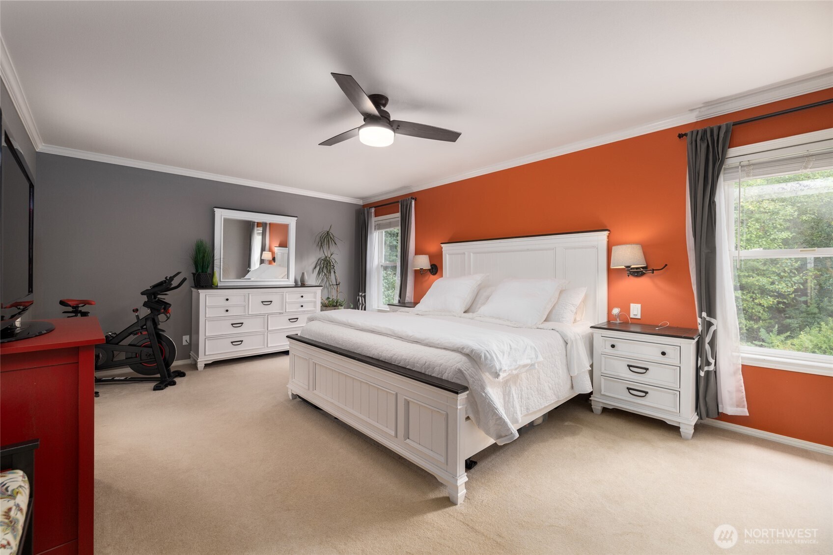 1014 S 38th Place , Mount Vernon, WA 98274