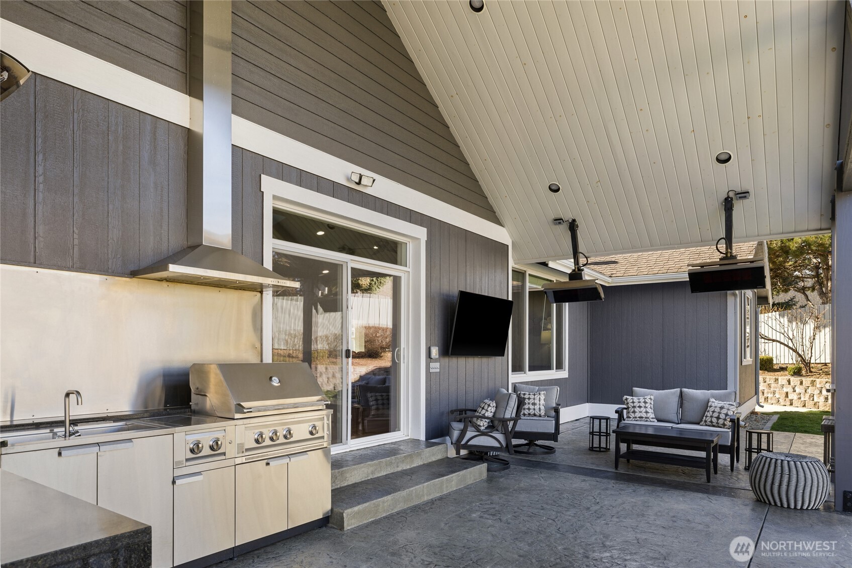 1407 N Canterbury Drive , Ellensburg, WA 98926