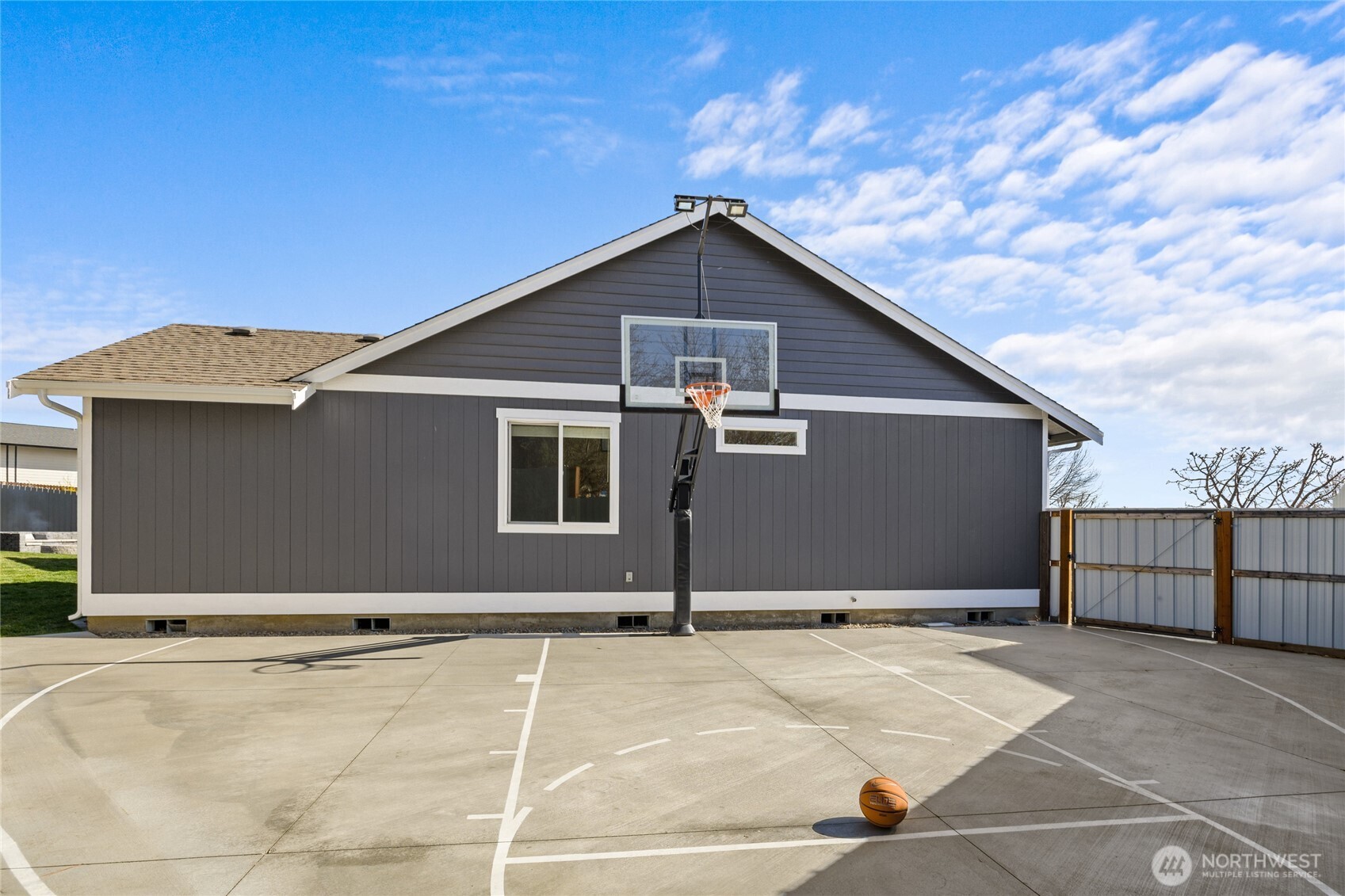 1407 N Canterbury Drive , Ellensburg, WA 98926