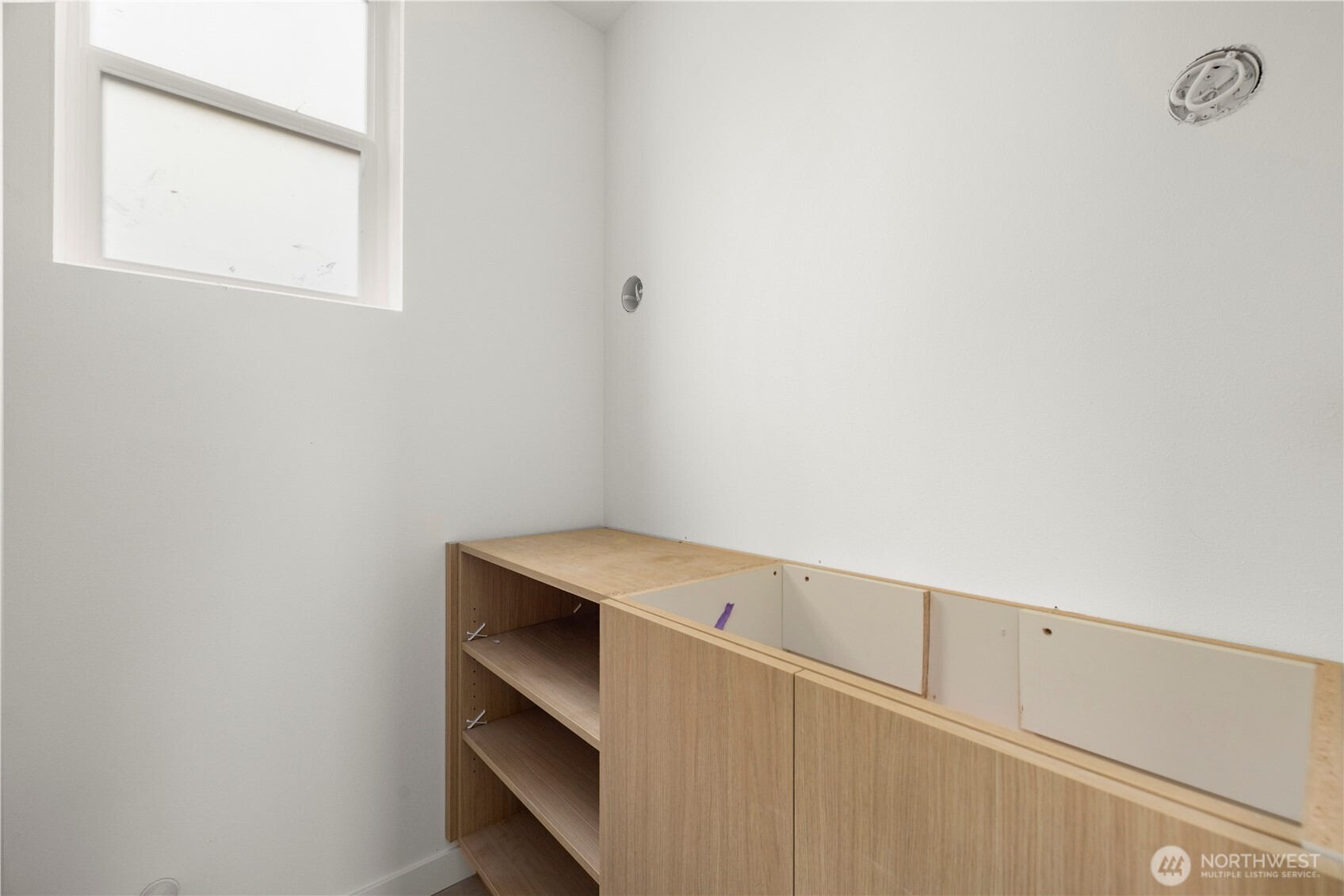 1136 B NW 57th Street , Seattle, WA 98107