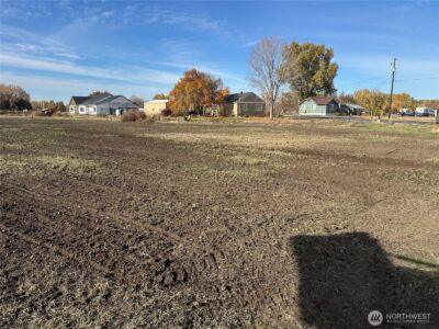 411 SW 12th , College Place, WA 99324 - Photo 8