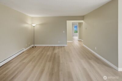 10506 NE 32nd Place #G203, Bellevue, WA 98004 - Photo 6